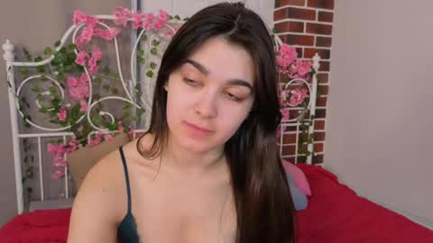 Nicole online show from 05/12/26, 08:17