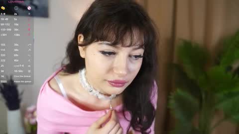 Snapshot of lornaelin chatting on 03/02/26, 03:30 Dia 700-1630Rose 1900-430UTC1 online show from 03/02/26, 03:30