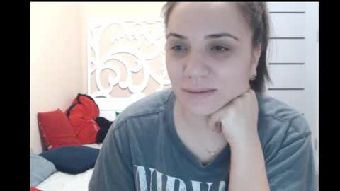 LorraGrey online show from 12/10/24, 05:50