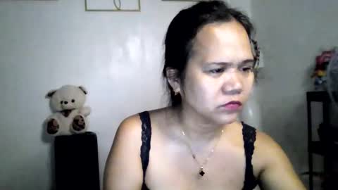 Snapshot of lorraine_cola chatting on 09/20/25, 05:03 Lorraine online show from 09/20/25, 05:03