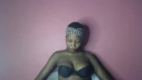 lorrycutie16 online show from 05/14/26, 08:26