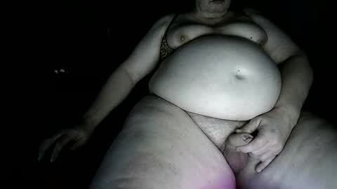 Lory online show from 02/05/26, 08:35