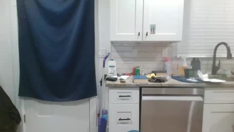 Snapshot of losertinypeni chatting on 03/01/25, 11:58 losertinypeni online show from 03/01/25, 11:58