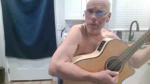 Snapshot of losertinypeni chatting on 03/04/25, 05:32 losertinypeni online show from 03/04/25, 05:32