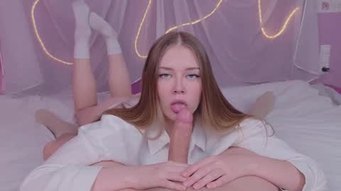 Snapshot of lost_wanderers chatting on 11/04/25, 11:48 Eva and Dima online show from 11/04/25, 11:48