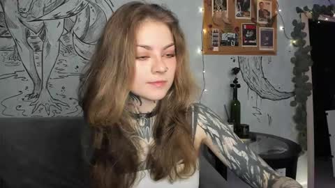 Snapshot of lostallice chatting on 10/07/25, 05:59 lostallice online show from 10/07/25, 05:59