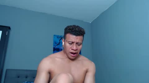 Snapshot of lothbrok_strong chatting on 12/14/25, 01:00 lothbrok online show from 12/14/25, 01:00