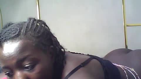 Snapshot of lotty_lavilla chatting on 06/18/26, 07:30 lotty_lavilla online show from 06/18/26, 07:30