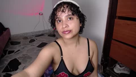 lou_cuteee online show from 10/31/25, 02:12