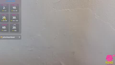 Snapshot of lou_rosse chatting on 03/06/25, 08:37  Lou Rosse  online show from 03/06/25, 08:37