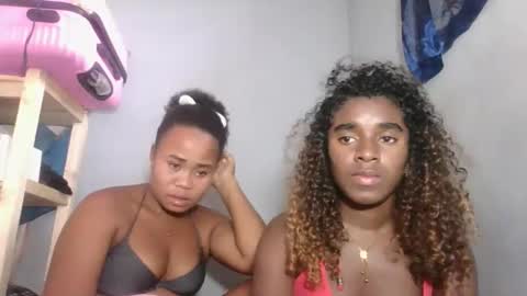 Snapshot of louane98 chatting on 02/06/26, 09:23 louane98 online show from 02/06/26, 09:23