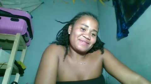 Snapshot of louane98 chatting on 02/28/26, 06:42 louane98 online show from 02/28/26, 06:42