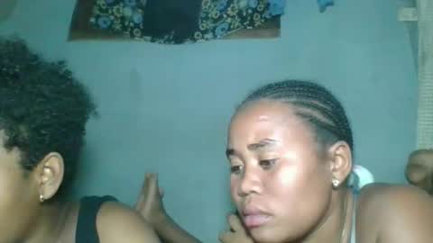 louane98 online show from 04/15/26, 07:58