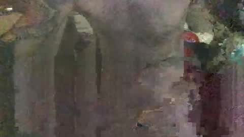 Snapshot of loudini_ chatting on 09/28/25, 03:28 lewyay online show from 09/28/25, 03:28