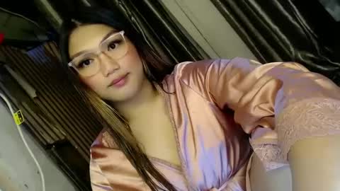 Snapshot of louheart chatting on 03/04/25, 07:01 Sweet online show from 03/04/25, 07:01