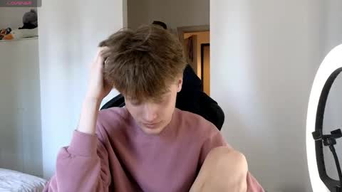 louie_evans online show from 05/17/26, 10:44