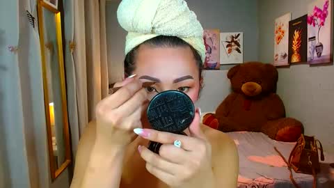 Snapshot of louie_sexy chatting on 12/30/24, 10:43 Cathy online show from 12/30/24, 10:43