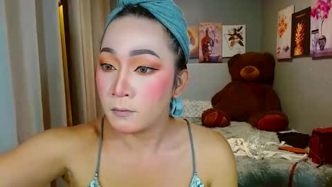 Snapshot of louie_sexy chatting on 01/15/25, 06:54 Cathy online show from 01/15/25, 06:54