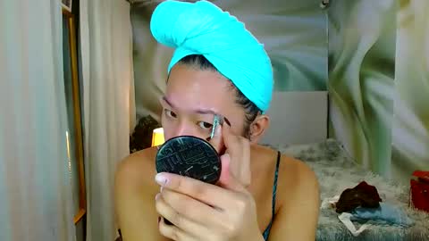 Snapshot of louie_sexy chatting on 02/21/25, 08:07 Cathy online show from 02/21/25, 08:07