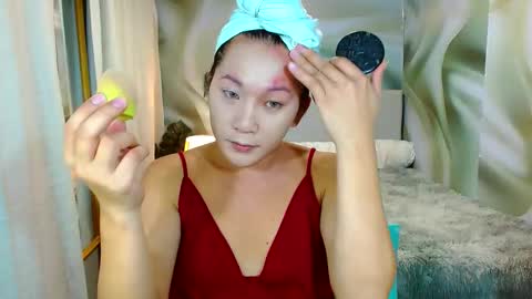 Snapshot of louie_sexy chatting on 02/25/25, 07:09 Cathy online show from 02/25/25, 07:09