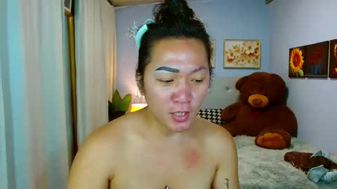 Snapshot of louie_sexy chatting on 10/18/25, 07:53 Cathy online show from 10/18/25, 07:53