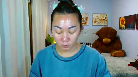 Snapshot of louie_sexy chatting on 10/22/25, 08:36 Cathy online show from 10/22/25, 08:36