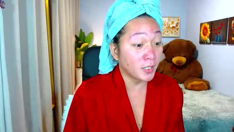 Snapshot of louie_sexy chatting on 11/13/25, 02:16 Cathy online show from 11/13/25, 02:16