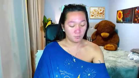 Snapshot of louie_sexy chatting on 11/27/25, 10:17 Cathy online show from 11/27/25, 10:17