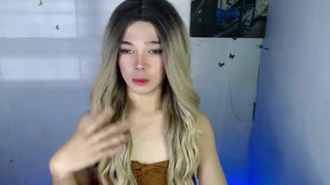 Snapshot of louilalicious chatting on 02/11/25, 05:58 louilalicious online show from 02/11/25, 05:58