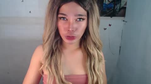 Snapshot of louilalicious chatting on 02/13/25, 06:52 louilalicious online show from 02/13/25, 06:52