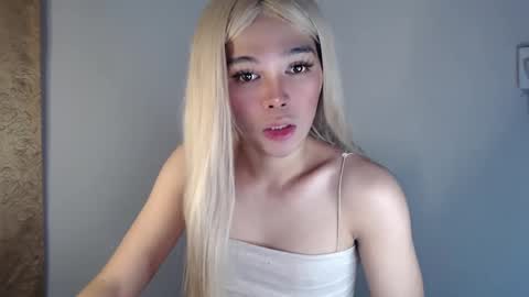 Snapshot of louilalicious chatting on 03/05/25, 06:44 louilalicious online show from 03/05/25, 06:44