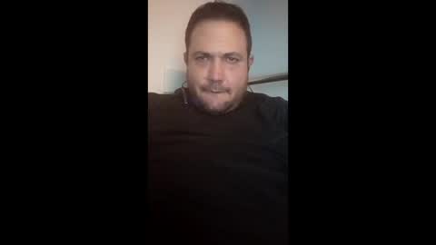 Snapshot of louinv chatting on 02/01/26, 09:46 louinv online show from 02/01/26, 09:46