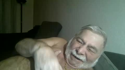 louis_chokdee online show from 12/27/24, 05:26