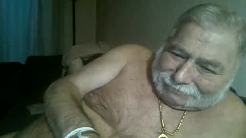 louis_chokdee online show from 09/11/25, 06:19