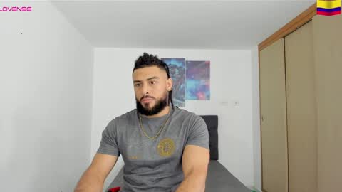 louis_marley_ online show from 12/18/24, 09:08