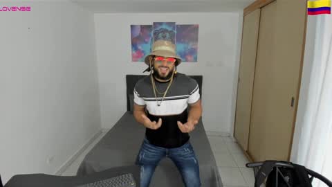 louis_marley_ online show from 12/30/24, 10:01