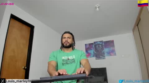 louis_marley_ online show from 03/05/25, 02:46