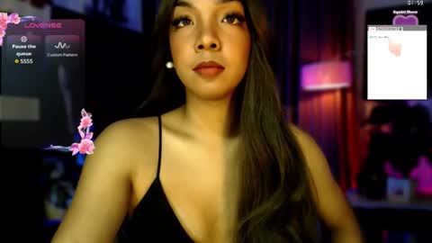 Louisa online show from 10/28/25, 02:04