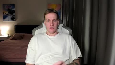 Louis  online show from 12/30/24, 09:08