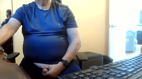 loumtl3 online show from 06/22/26, 12:24