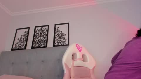 Lourrein Stoun   Independiente online show from 01/05/25, 10:50