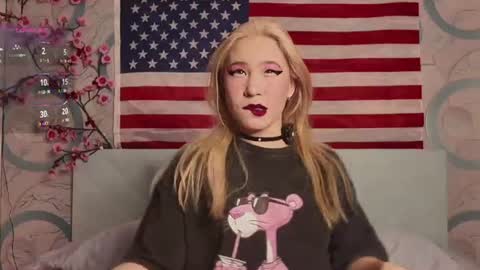 Snapshot of lovamanda chatting on 07/05/26, 09:44 lovamanda online show from 07/05/26, 09:44