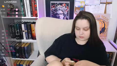 Mia  online show from 02/20/26, 11:05