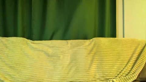 Snapshot of love_attation chatting on 10/29/25, 02:47 Cute face online show from 10/29/25, 02:47