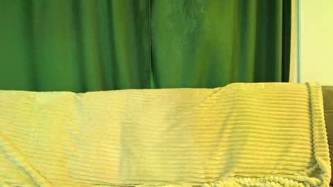 Snapshot of love_attation chatting on 10/30/25, 03:08 Cute face online show from 10/30/25, 03:08