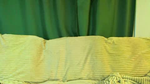 Cute face online show from 02/12/26, 04:18