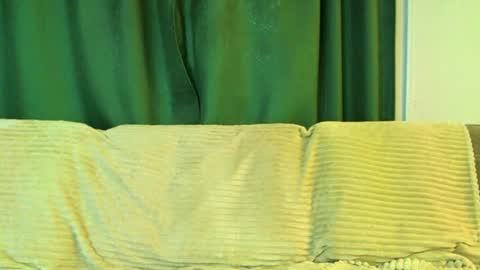 Cute face online show from 02/20/26, 04:31