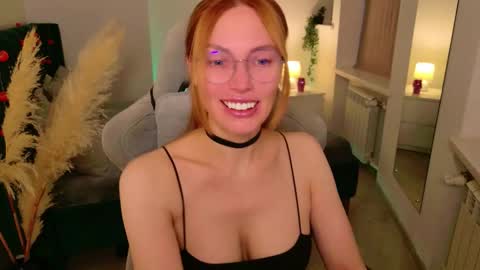 love_call online show from 10/18/25, 05:43