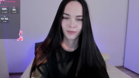 Snapshot of love_coin chatting on 12/17/24, 01:07 Love is name - I want to be your hobby General of hearts troops online show from 12/17/24, 01:07