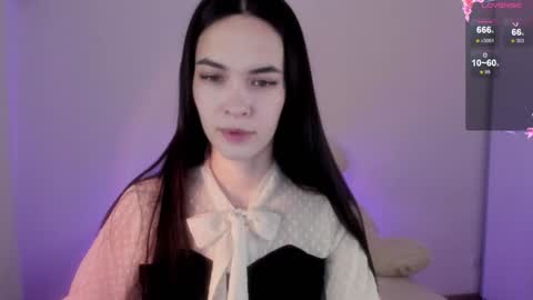 Snapshot of love_coin chatting on 12/19/24, 11:25 Love is name - I want to be your hobby General of hearts troops online show from 12/19/24, 11:25